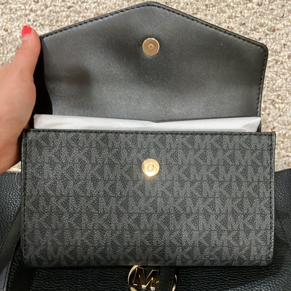 MK Kimberly Large Pebbled Leather and Logo 3-in-1 Tote Bag Set 35H9GKFT9T - Picture 11 of 17